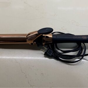 Conair InfinitiPRO Rose Gold Titanium Curling Iron